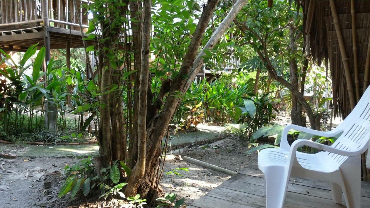 Kafair Hut (Adults Only) Hotel Koh Lipe Bagian luar foto